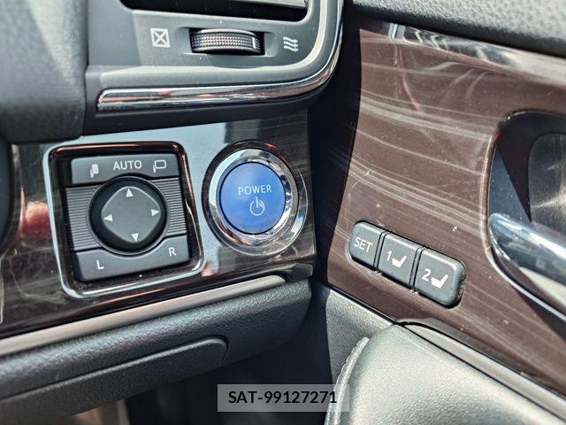 Toyota CROWN SEDAN 2016-02 5863858-17