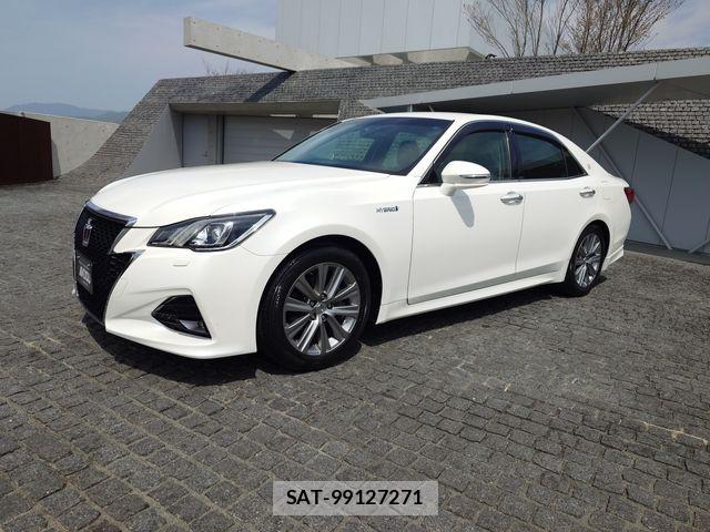 Toyota CROWN SEDAN 2016-02 5863858-1