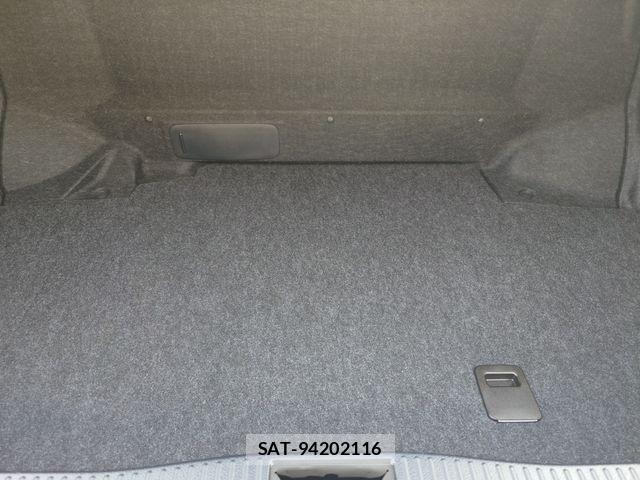 Toyota CROWN SEDAN 2017-06 5863763-21
