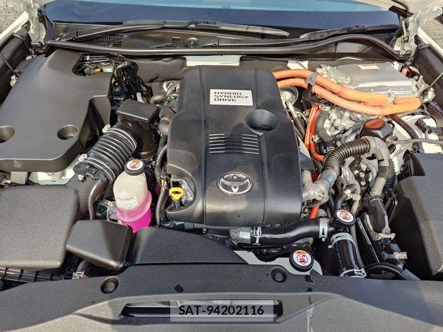 Toyota CROWN SEDAN 2017-06 5863763-22