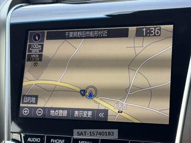 Toyota CROWN SEDAN 2018-09 5863802-20