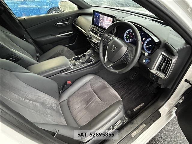 Toyota CROWN SEDAN 2021-09 5863821-5