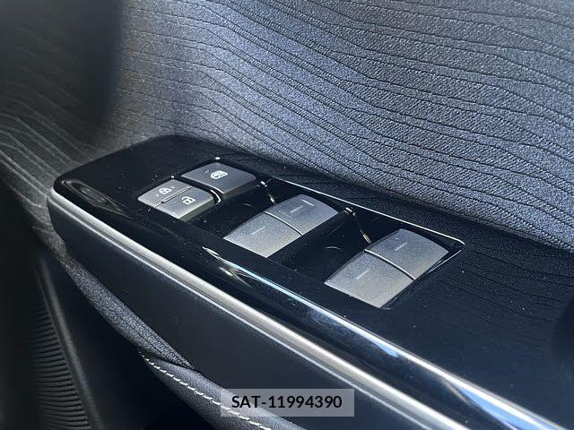 Toyota CROWN SEDAN 2019-02 5863862-25