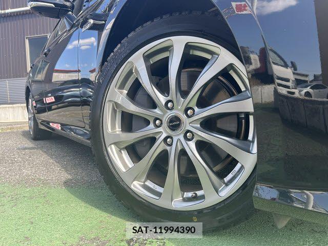 Toyota CROWN SEDAN 2019-02 5863862-26