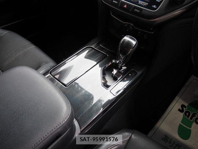 Toyota CROWN SEDAN 2013-03 5863977-16