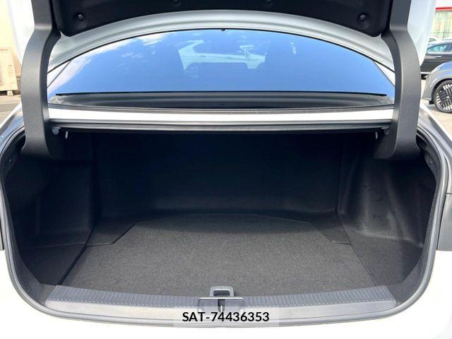 Toyota CROWN SEDAN 2024-06 5863662-10