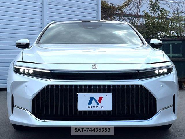 Toyota CROWN SEDAN 2024-06 5863662-14