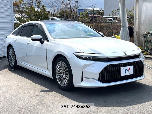 Toyota CROWN SEDAN 2024-06 5863662-16