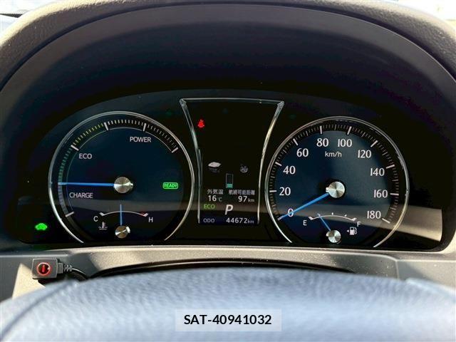 Toyota CROWN SEDAN 2015-07 5863945-25