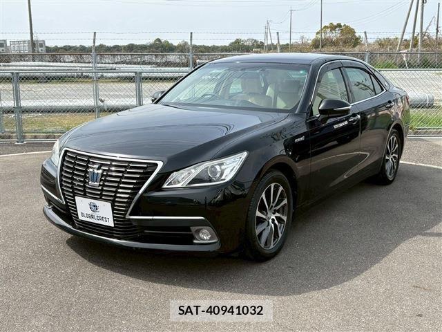 Toyota CROWN SEDAN 2015-07 5863945-2
