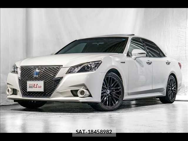 Toyota CROWN SEDAN 2014-03 5863910-0