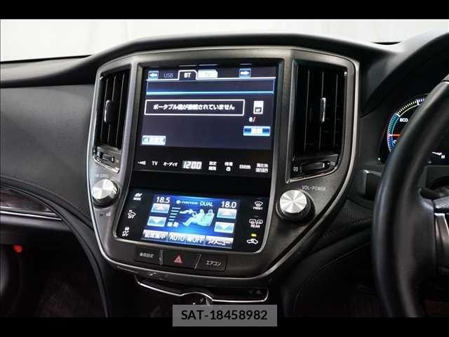 Toyota CROWN SEDAN 2014-03 5863910-10