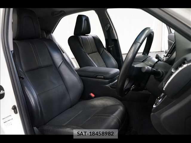 Toyota CROWN SEDAN 2014-03 5863910-16