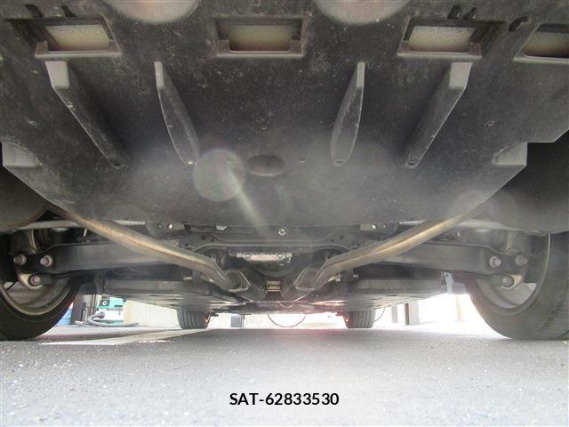 Toyota CROWN SEDAN 2021-09 6010756-18