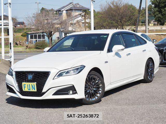 Toyota CROWN SEDAN 2021-03 6010737-0