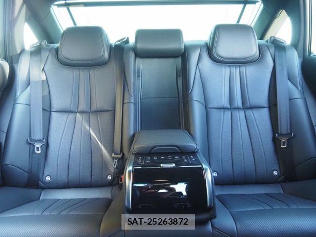 Toyota CROWN SEDAN 2021-03 6010737-12