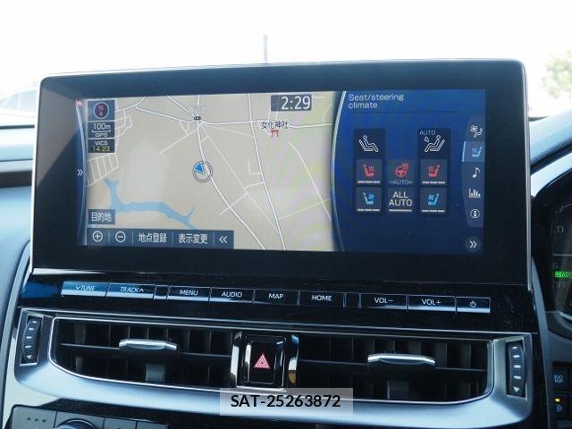 Toyota CROWN SEDAN 2021-03 6010737-17