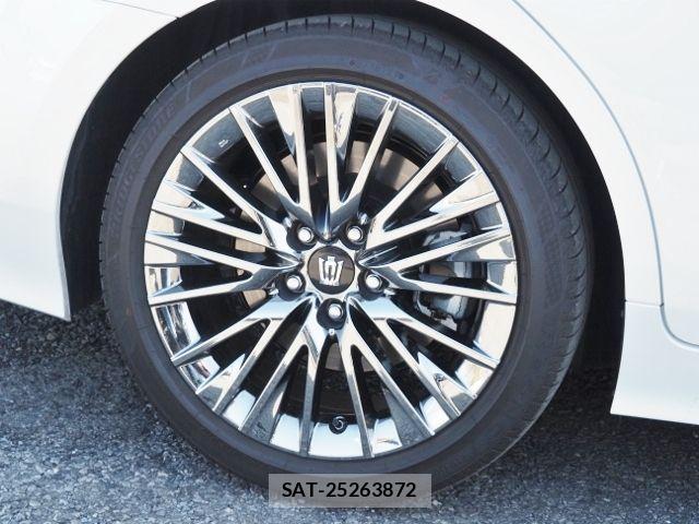 Toyota CROWN SEDAN 2021-03 6010737-8