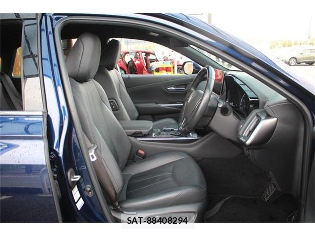 Toyota CROWN SEDAN 2021-03 6010787-20