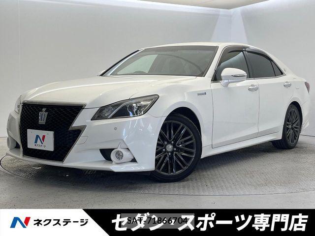 Toyota CROWN SEDAN 2015-10 6010805-0