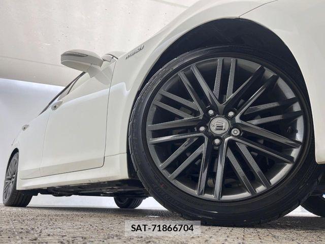 Toyota CROWN SEDAN 2015-10 6010805-3