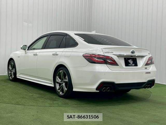 Toyota CROWN SEDAN 2019-03 6010778-16