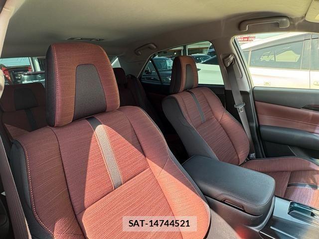Toyota CROWN SEDAN 2014-01 6010815-13