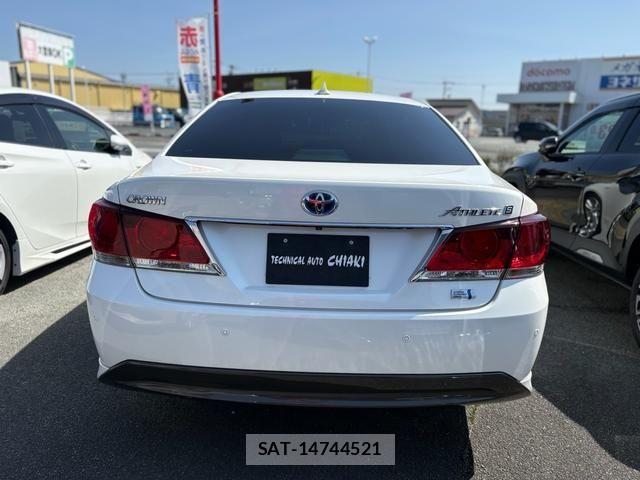 Toyota CROWN SEDAN 2014-01 6010815-6