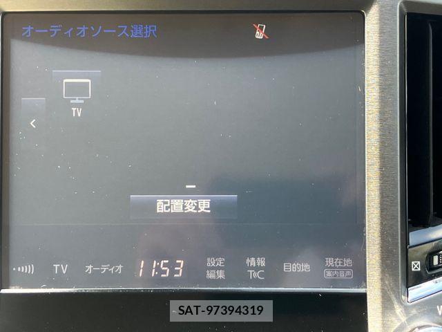 Toyota CROWN SEDAN 2018-02 6213004-16