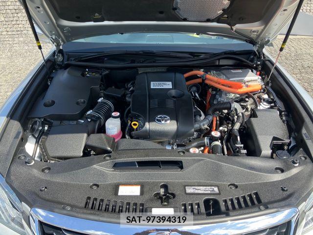 Toyota CROWN SEDAN 2018-02 6213004-23
