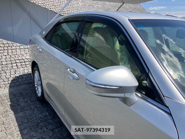 Toyota CROWN SEDAN 2018-02 6213004-4