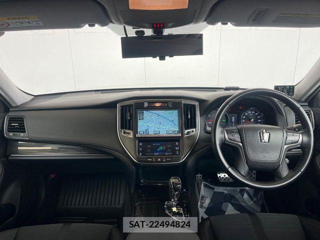 Toyota CROWN SEDAN 2013-09 6213031-1