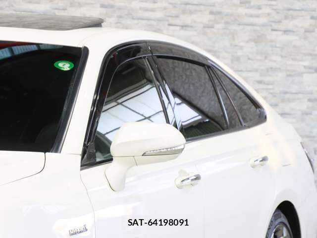 Toyota CROWN SEDAN 2018-11 6213003-17