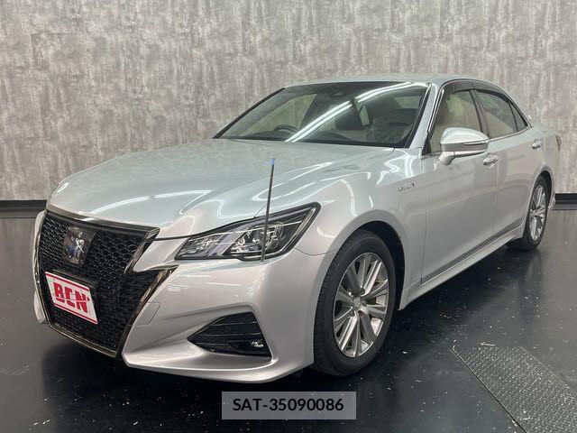 Toyota CROWN SEDAN 2018-03 6212999-0