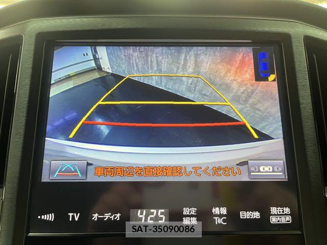 Toyota CROWN SEDAN 2018-03 6212999-10