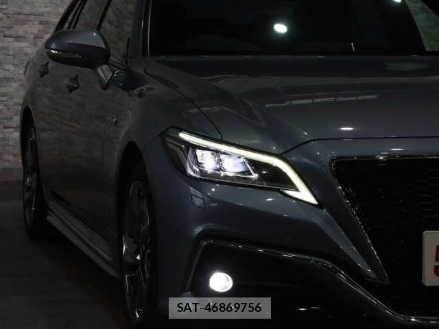 Toyota CROWN SEDAN 2018-06 6213006-10