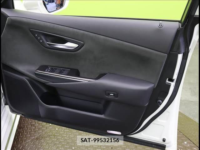 Toyota CROWN SEDAN 2019-03 6212971-24