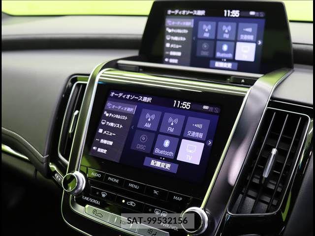 Toyota CROWN SEDAN 2019-03 6212971-4