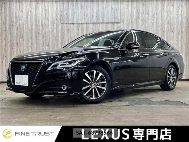 Toyota CROWN SEDAN 2018-08 6213025-0