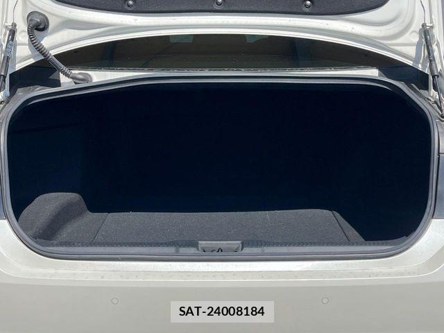 Toyota CROWN SEDAN 2018-10 6243054-9