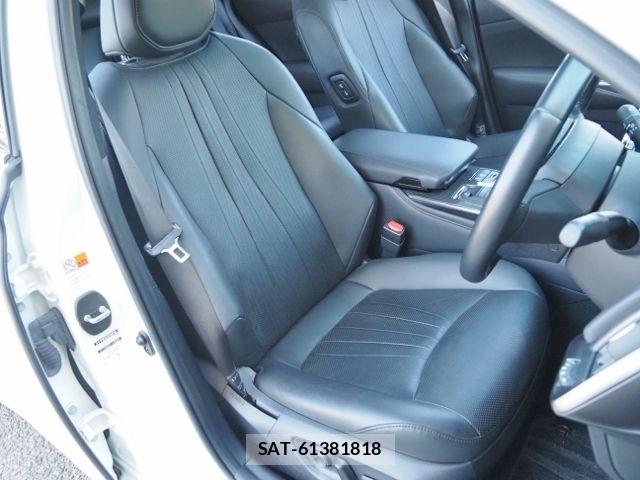 Toyota CROWN SEDAN 2021-02 6243035-11