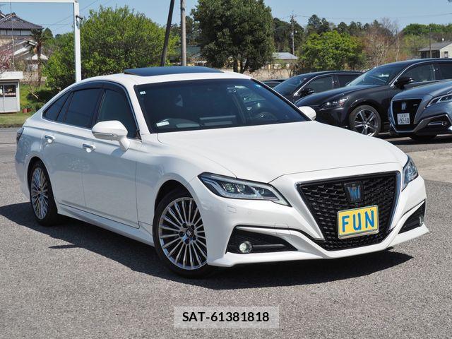 Toyota CROWN SEDAN 2021-02 6243035-2