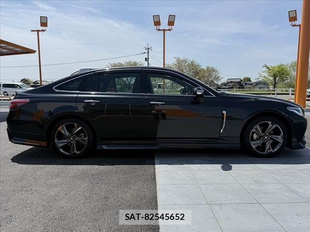 Toyota CROWN SEDAN 2020-05 6243038-10