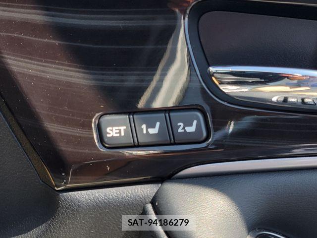 Toyota CROWN SEDAN 2015-12 6243056-14