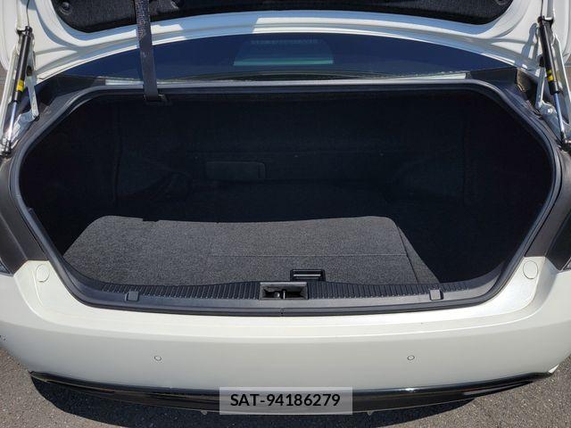 Toyota CROWN SEDAN 2015-12 6243056-23