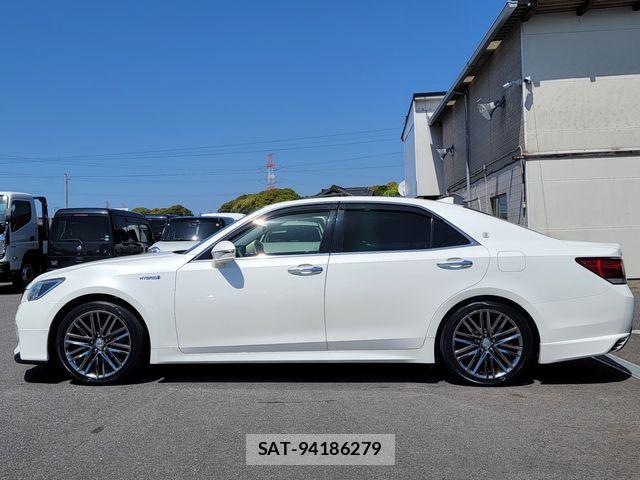 Toyota CROWN SEDAN 2015-12 6243056-7