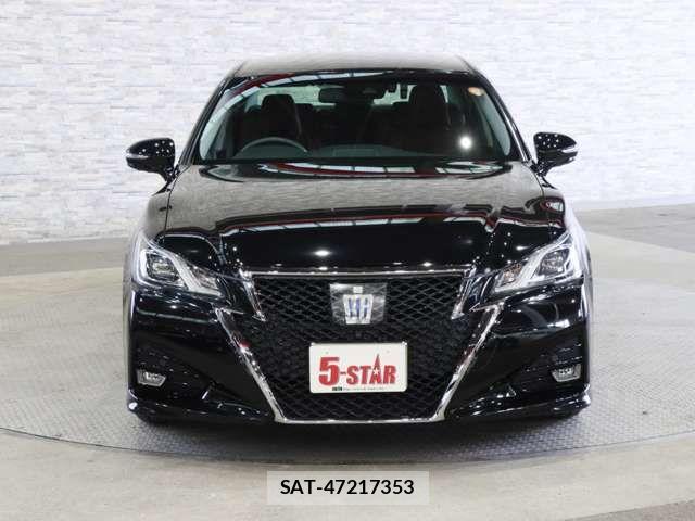 Toyota CROWN SEDAN 2017-06 6243057-10