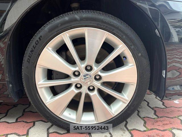 Toyota CROWN SEDAN 2012-01 6263684-12