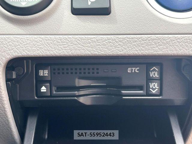 Toyota CROWN SEDAN 2012-01 6263684-5