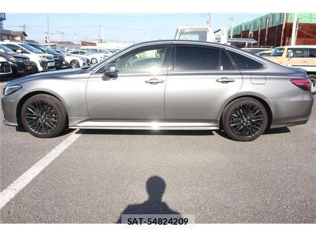 Toyota CROWN SEDAN 2021-11 6263661-9